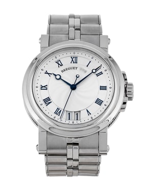 Browse our selection of automatic watches from prestigious brands such as Blancpain, Bell & Ross, Breitling and Rolex.